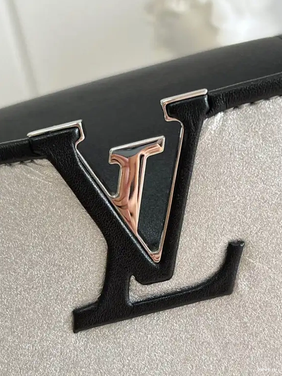 LOUIS BB VUITTON CAPUCINES 0705